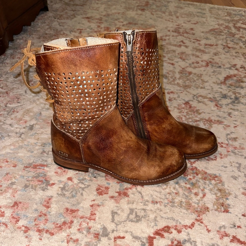 BED|STU Brown Studded Leather Ankle Boots